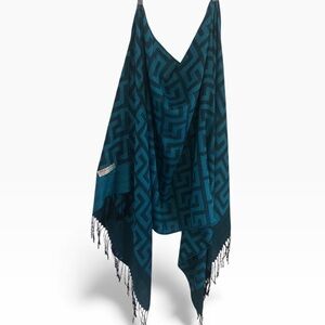 PASHMINA shawl 70% pashmina 30% Silk 
72”x 27”